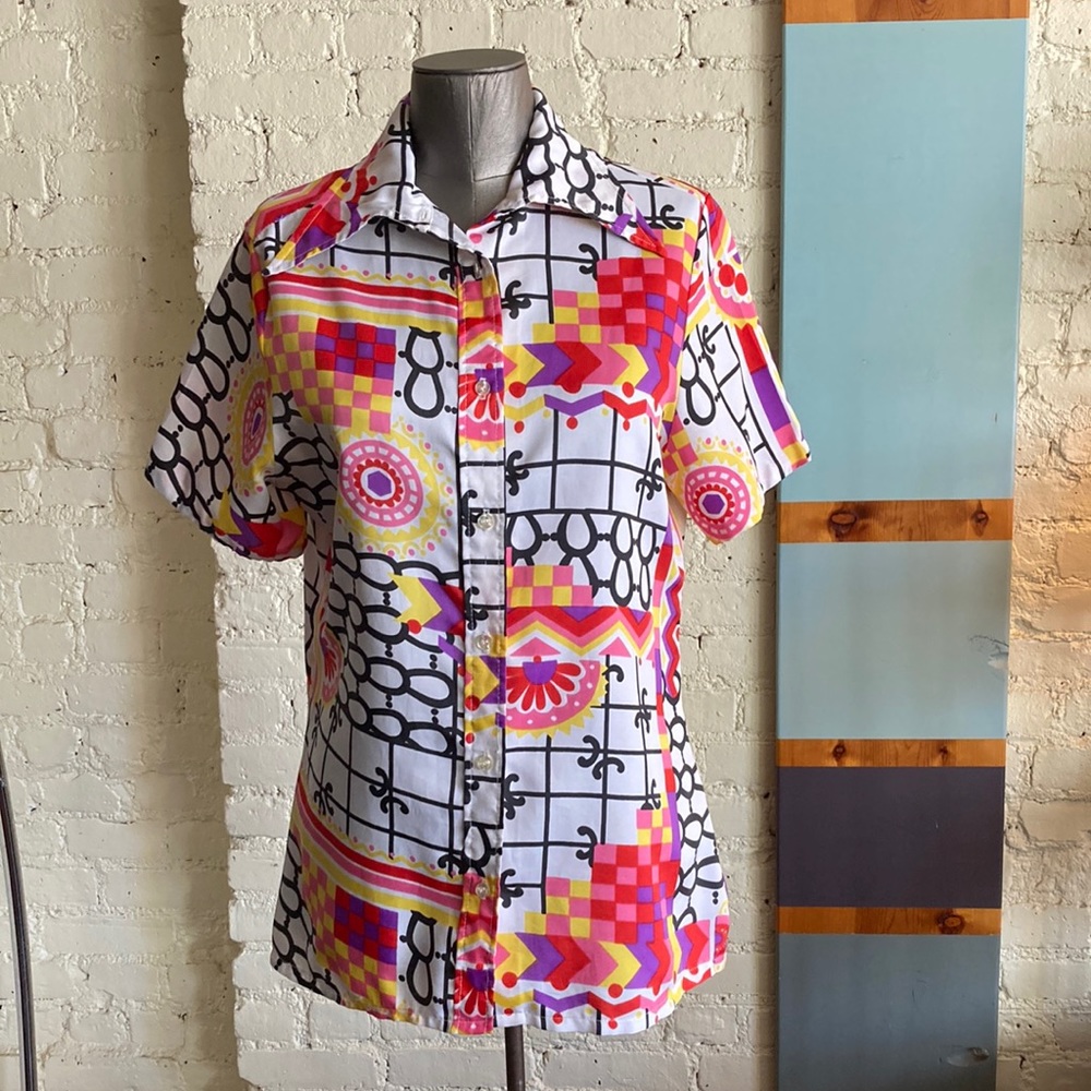 Vintage 70s mod print button up shirt sleeve top blouse Union made
